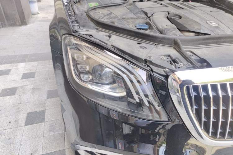 Used Mercedes-Benz Maybach S-Class 2015 S 400 4MATIC Right Front Headlight