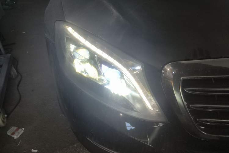Used Mercedes-Benz Maybach S-Class 2015 S 400 4MATIC Right Front Headlight