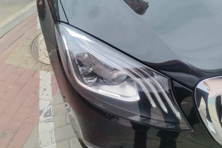 Used Mercedes-Benz Maybach S-Class 2015 S 400 4MATIC Right Front Headlight