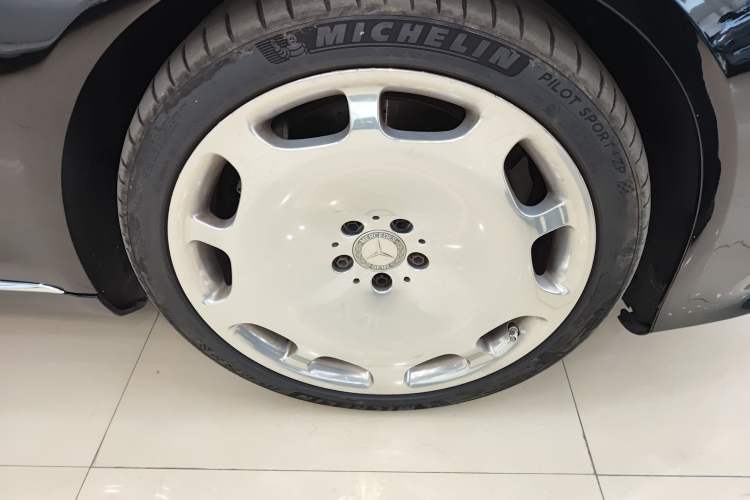 Used Mercedes-Benz Maybach S-Class 2015 S 600 Right Front Wheel Hub