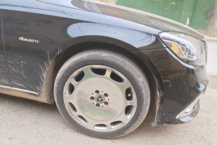 Used Mercedes-Benz Maybach S-Class 2015 S 400 4MATIC Right Front Wheel Hub
