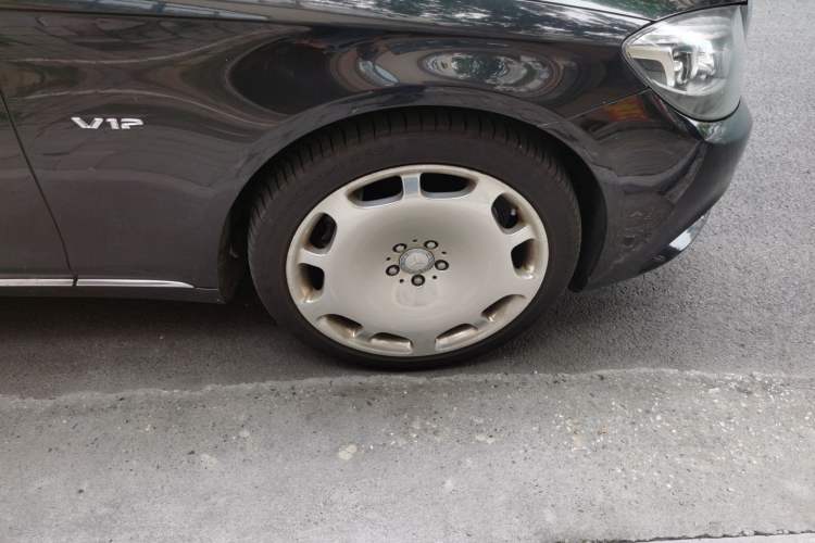 Used Mercedes-Benz Maybach S-Class 2015 S 600 Right Front Wheel Hub