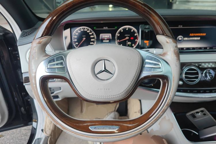 Used Mercedes-Benz Maybach S-Class 2015 S 400 4MATIC Steering Wheel