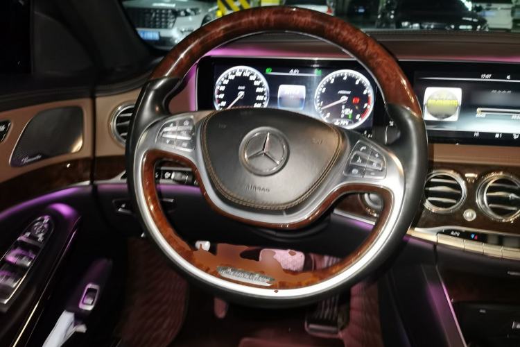 Used Mercedes-Benz Maybach S-Class 2015 S 400 4MATIC Steering Wheel