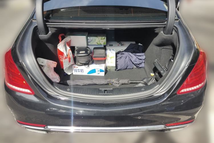 Used Mercedes-Benz Maybach S-Class 2015 S 400 4MATIC Trunk