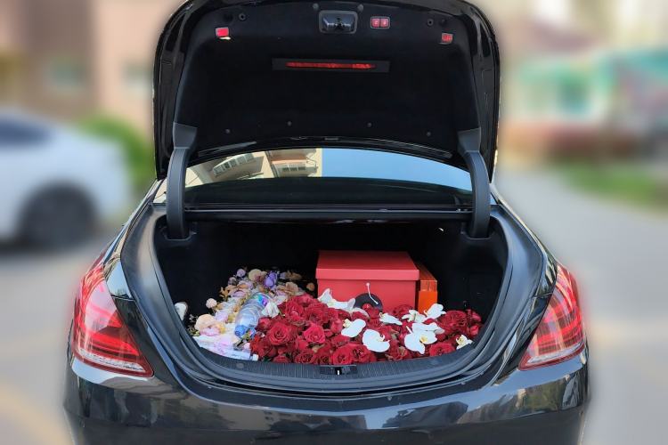 Used Mercedes-Benz Maybach S-Class 2015 S 400 4MATIC Trunk
