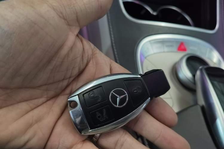 Used Mercedes-Benz Maybach S-Class 2015 S 600 Vehicle Key