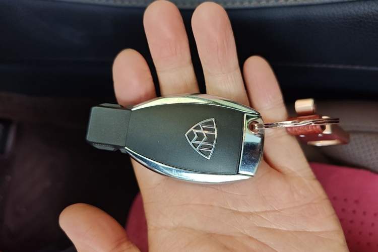 Used Mercedes-Benz Maybach S-Class 2015 S 400 4MATIC Vehicle Key