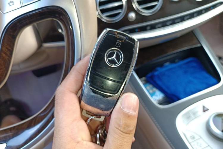 Used Mercedes-Benz Maybach S-Class 2015 S 600 Vehicle Key