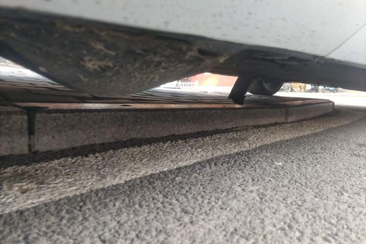 Used Mercedes-Benz Maybach S-Class 2015 S 400 4MATIC Chassis Front Left