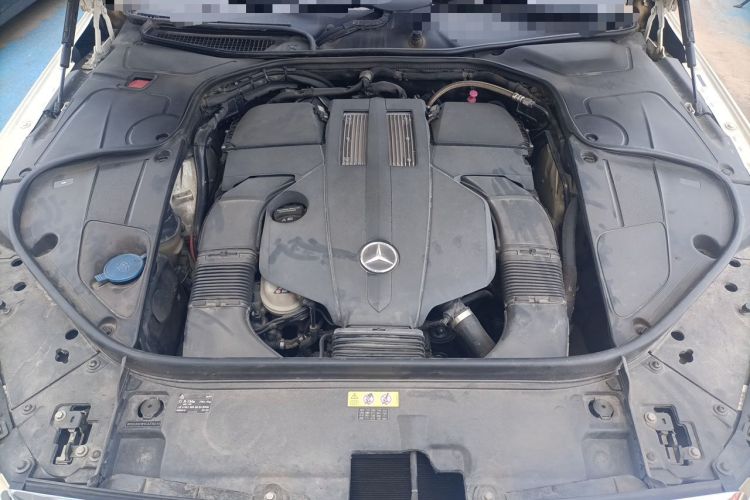 Used Mercedes-Benz Maybach S-Class 2015 S 400 4MATIC Engine Bay