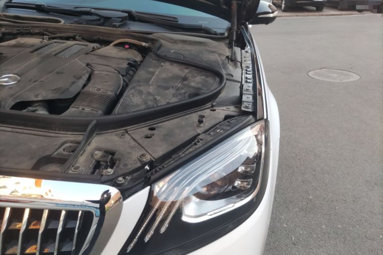 Used Mercedes-Benz Maybach S-Class 2015 S 400 4MATIC Engine Bay Left
