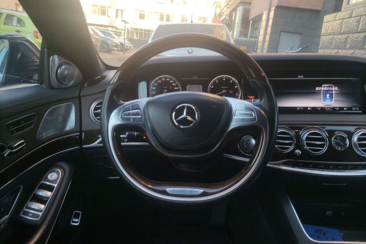 Used Mercedes-Benz Maybach S-Class 2015 S 400 4MATIC Steering Wheel