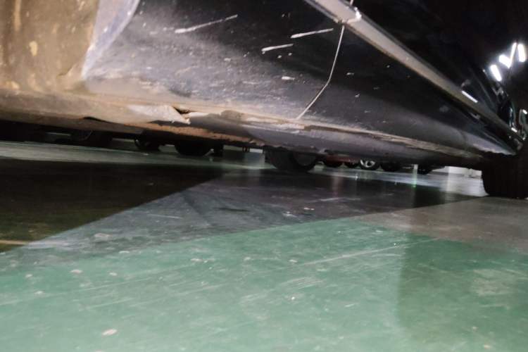 Used Mercedes-Benz Maybach S-Class 2016 S 400 4MATIC Chassis Rear Left