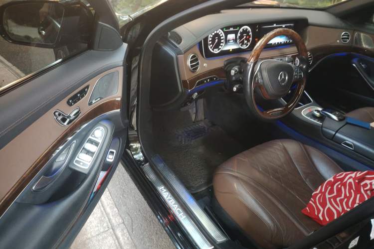Used Mercedes-Benz Maybach S-Class 2016 S 400 4MATIC Driver Seat