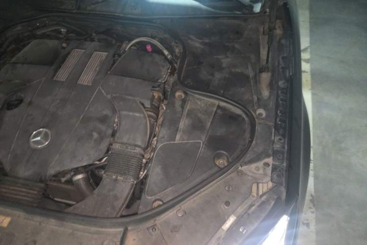 Used Mercedes-Benz Maybach S-Class 2016 S 400 4MATIC Engine Bay Left