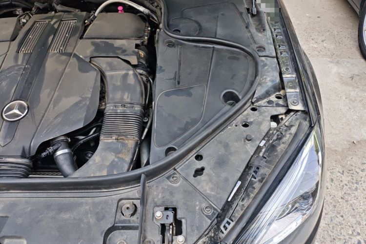 Used Mercedes-Benz Maybach S-Class 2016 S 400 4MATIC Engine Bay Left