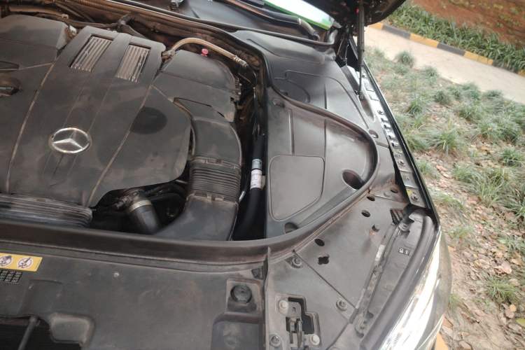 Used Mercedes-Benz Maybach S-Class 2016 S 400 4MATIC Engine Bay Left
