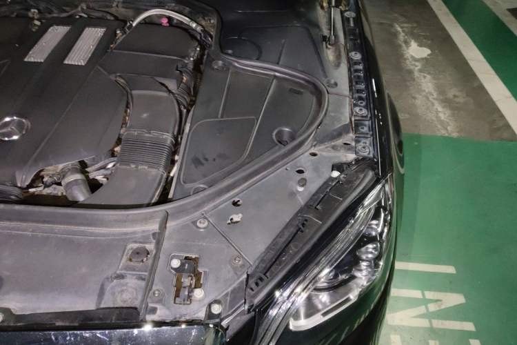 Used Mercedes-Benz Maybach S-Class 2016 S 400 4MATIC Engine Bay Left