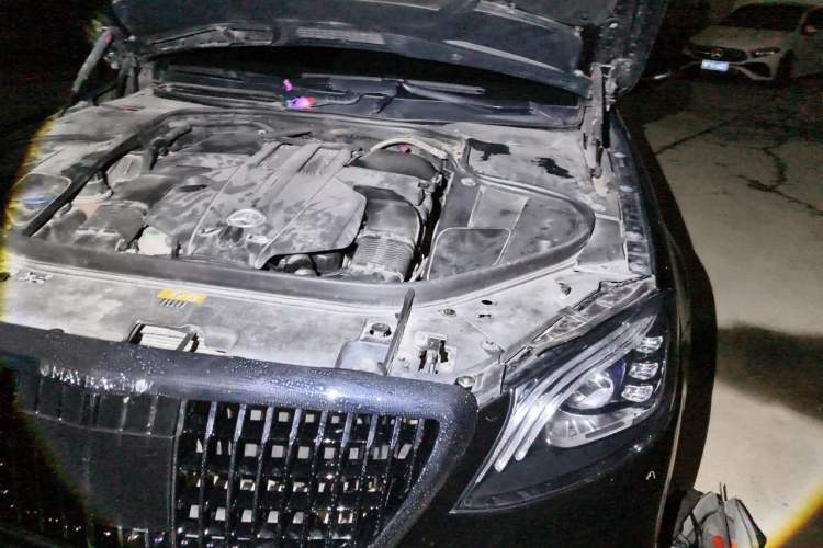 Used Mercedes-Benz Maybach S-Class 2016 S 400 4MATIC Engine Bay Left