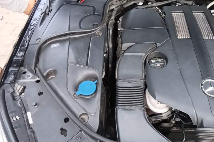 Used Mercedes-Benz Maybach S-Class 2016 S 400 4MATIC Engine Bay Right