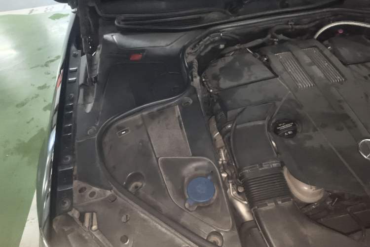 Used Mercedes-Benz Maybach S-Class 2016 S 400 4MATIC Engine Bay Right