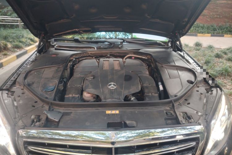 Used Mercedes-Benz Maybach S-Class 2016 S 400 4MATIC Engine Bay