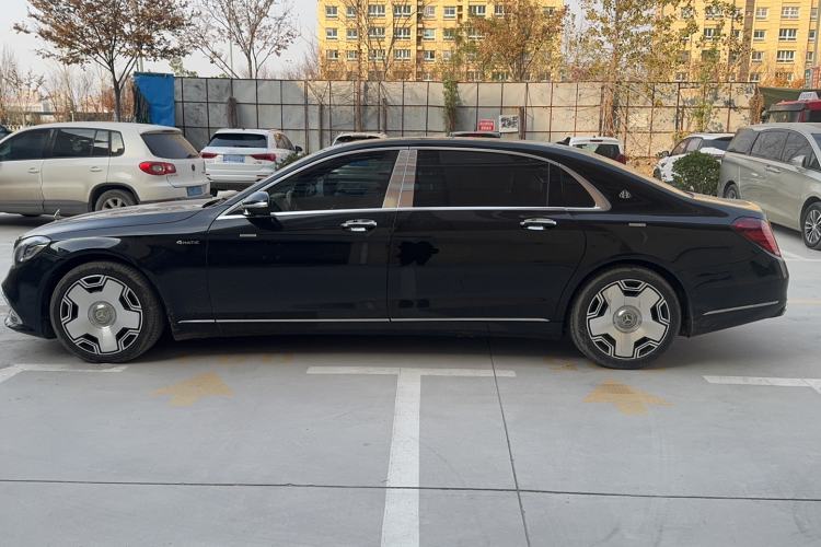 Used Mercedes-Benz Maybach S-Class 2016 S 400 4MATIC Exterior 6