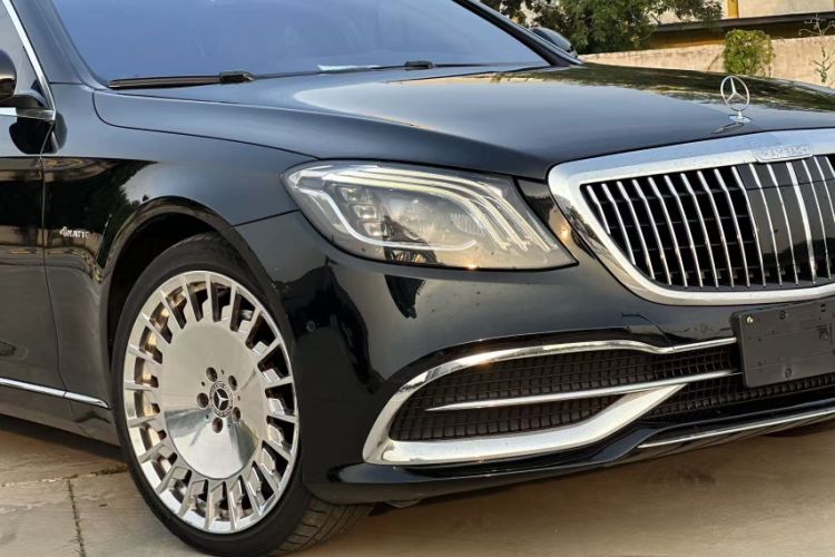 Used Mercedes-Benz Maybach S-Class 2016 S 400 4MATIC Exterior 7