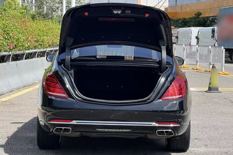Used Mercedes-Benz Maybach S-Class 2016 S 400 4MATIC Exterior 9