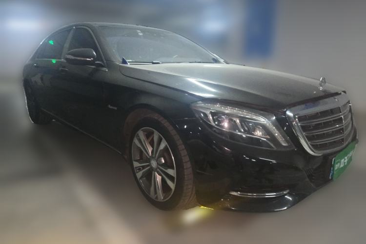 Used Mercedes-Benz Maybach S-Class 2016 S 400 4MATIC Front Right 45 Deg