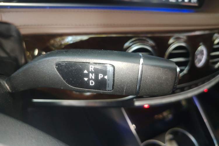 Used Mercedes-Benz Maybach S-Class 2016 S 400 4MATIC Gear Lever