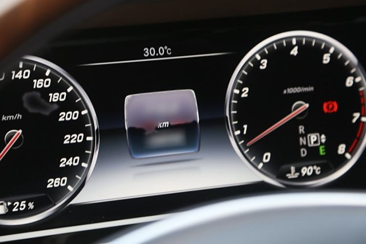 Used Mercedes-Benz Maybach S-Class 2016 S 400 4MATIC Instrument Cluster