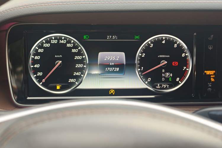 Used Mercedes-Benz Maybach S-Class 2016 S 400 4MATIC Instrument Cluster