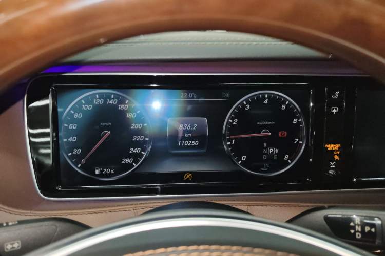 Used Mercedes-Benz Maybach S-Class 2016 S 400 4MATIC Instrument Cluster