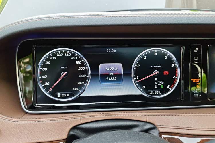 Used Mercedes-Benz Maybach S-Class 2016 S 400 4MATIC Instrument Cluster