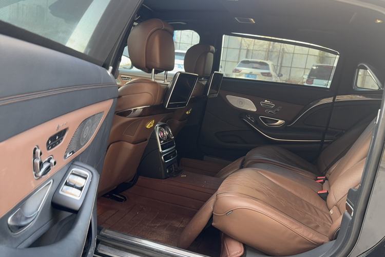 Used Mercedes-Benz Maybach S-Class 2016 S 400 4MATIC Interior 1