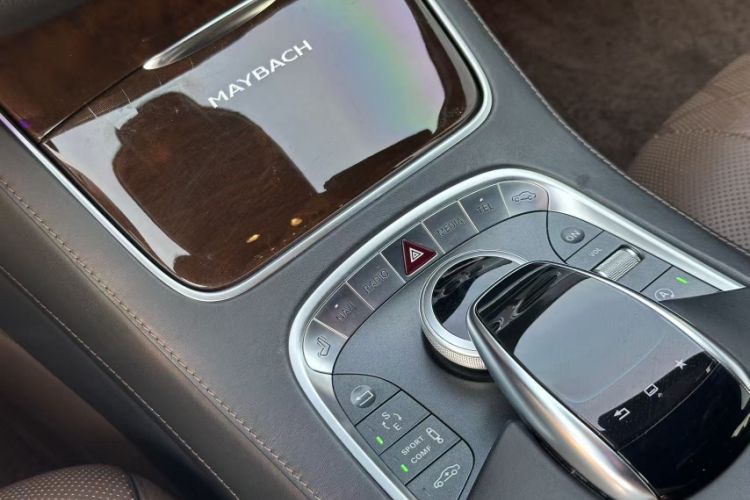 Used Mercedes-Benz Maybach S-Class 2016 S 400 4MATIC Interior 1