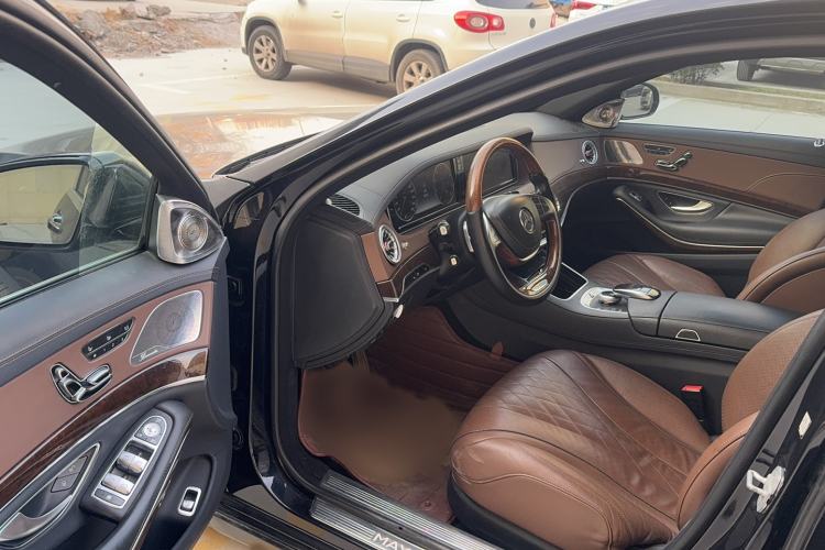 Used Mercedes-Benz Maybach S-Class 2016 S 400 4MATIC Interior 2
