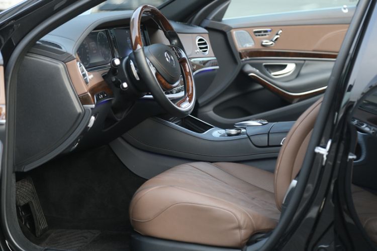 Used Mercedes-Benz Maybach S-Class 2016 S 400 4MATIC Interior 4