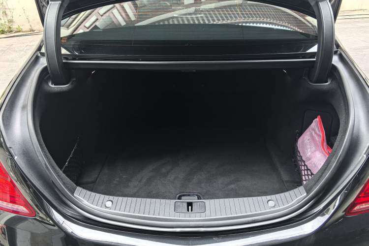 Used Mercedes-Benz Maybach S-Class 2016 S 400 4MATIC Interior 7