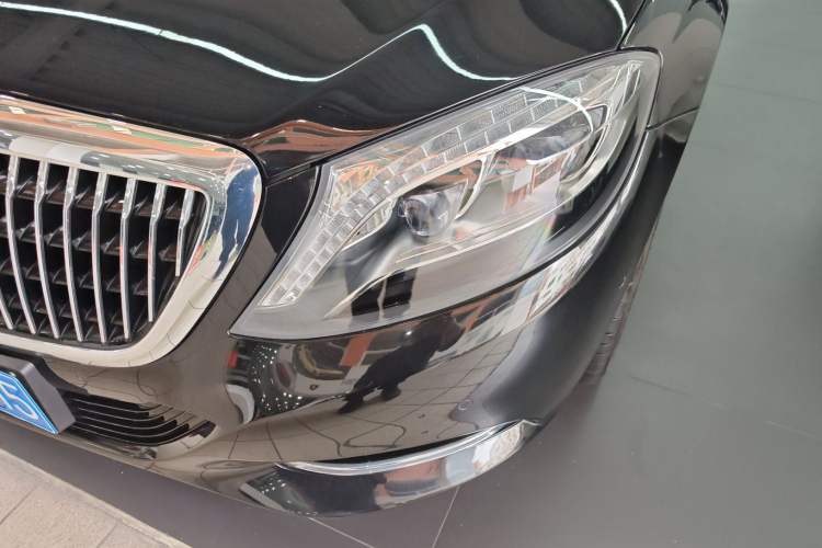Used Mercedes-Benz Maybach S-Class 2016 S 400 4MATIC Left Front Headlight