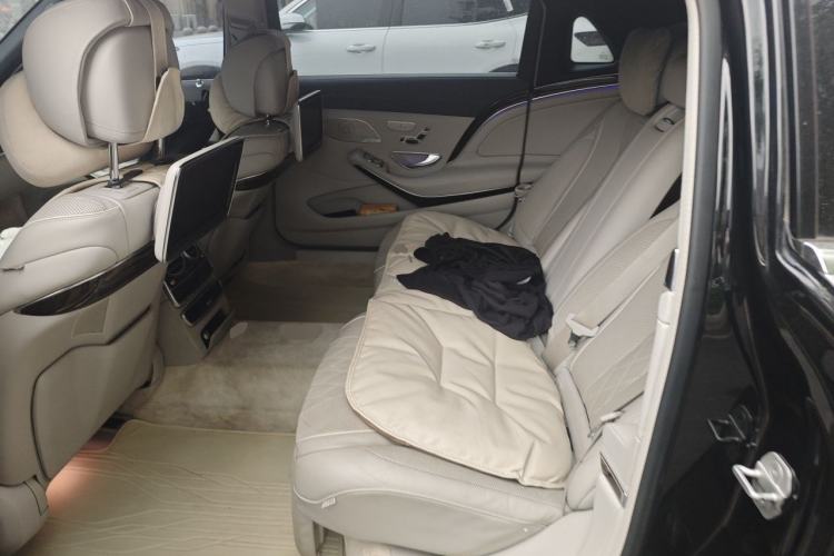 Used Mercedes-Benz Maybach S-Class 2016 S 400 4MATIC Left Rear Seat