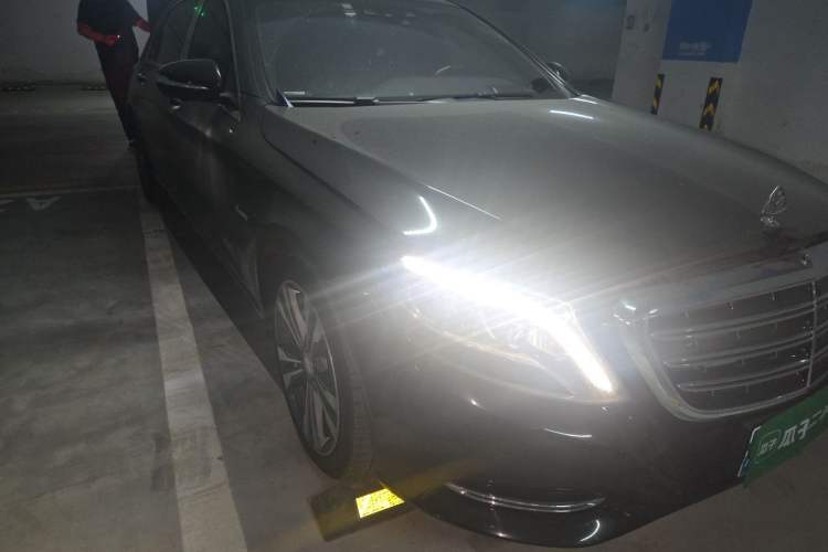 Used Mercedes-Benz Maybach S-Class 2016 S 400 4MATIC Right Front Headlight