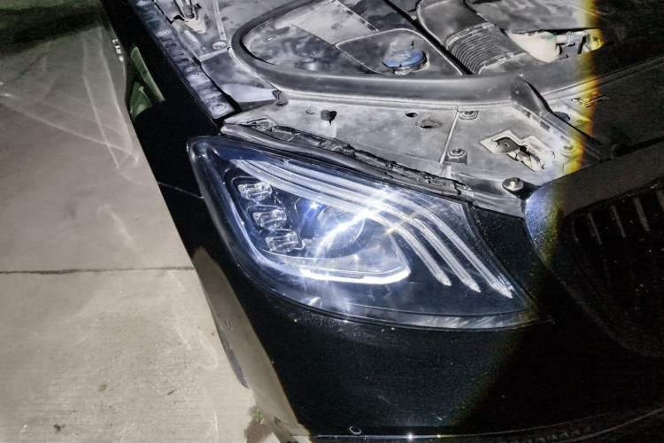 Used Mercedes-Benz Maybach S-Class 2016 S 400 4MATIC Right Front Headlight