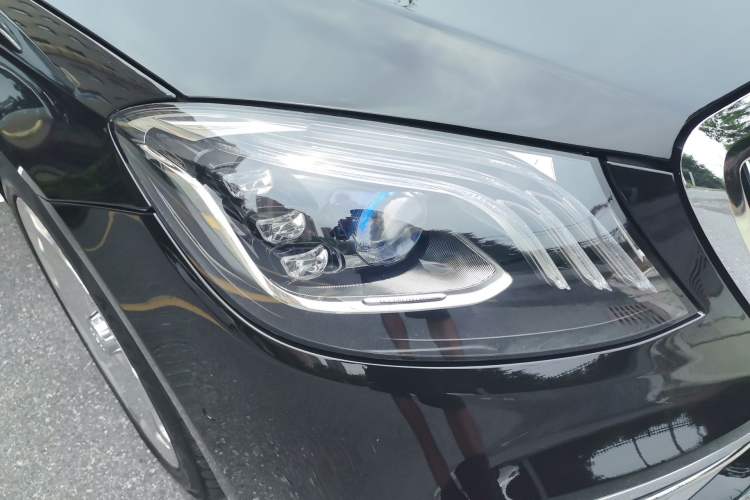 Used Mercedes-Benz Maybach S-Class 2016 S 400 4MATIC Right Front Headlight