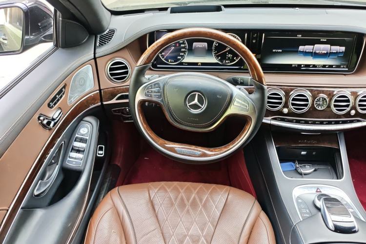 Used Mercedes-Benz Maybach S-Class 2016 S 400 4MATIC Steering Wheel