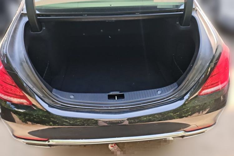 Used Mercedes-Benz Maybach S-Class 2016 S 400 4MATIC Trunk