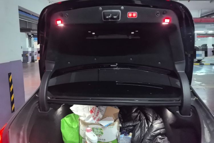 Used Mercedes-Benz Maybach S-Class 2016 S 400 4MATIC Trunk