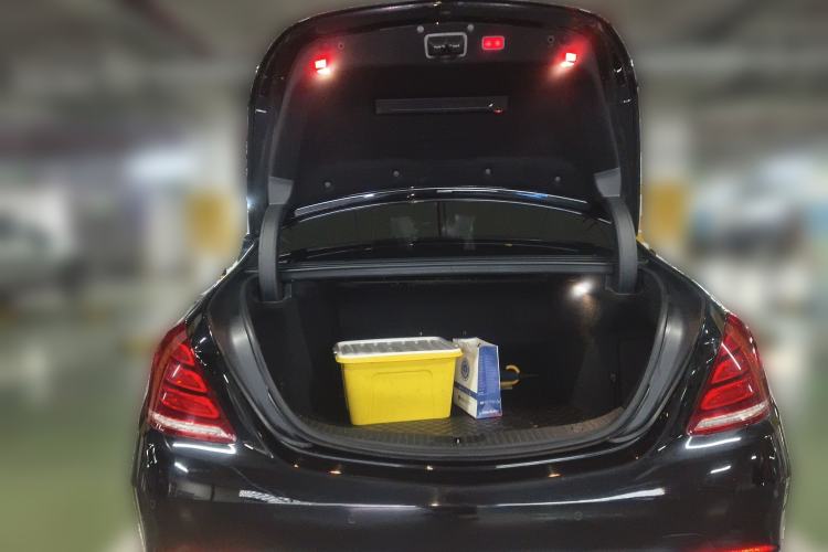 Used Mercedes-Benz Maybach S-Class 2016 S 400 4MATIC Trunk